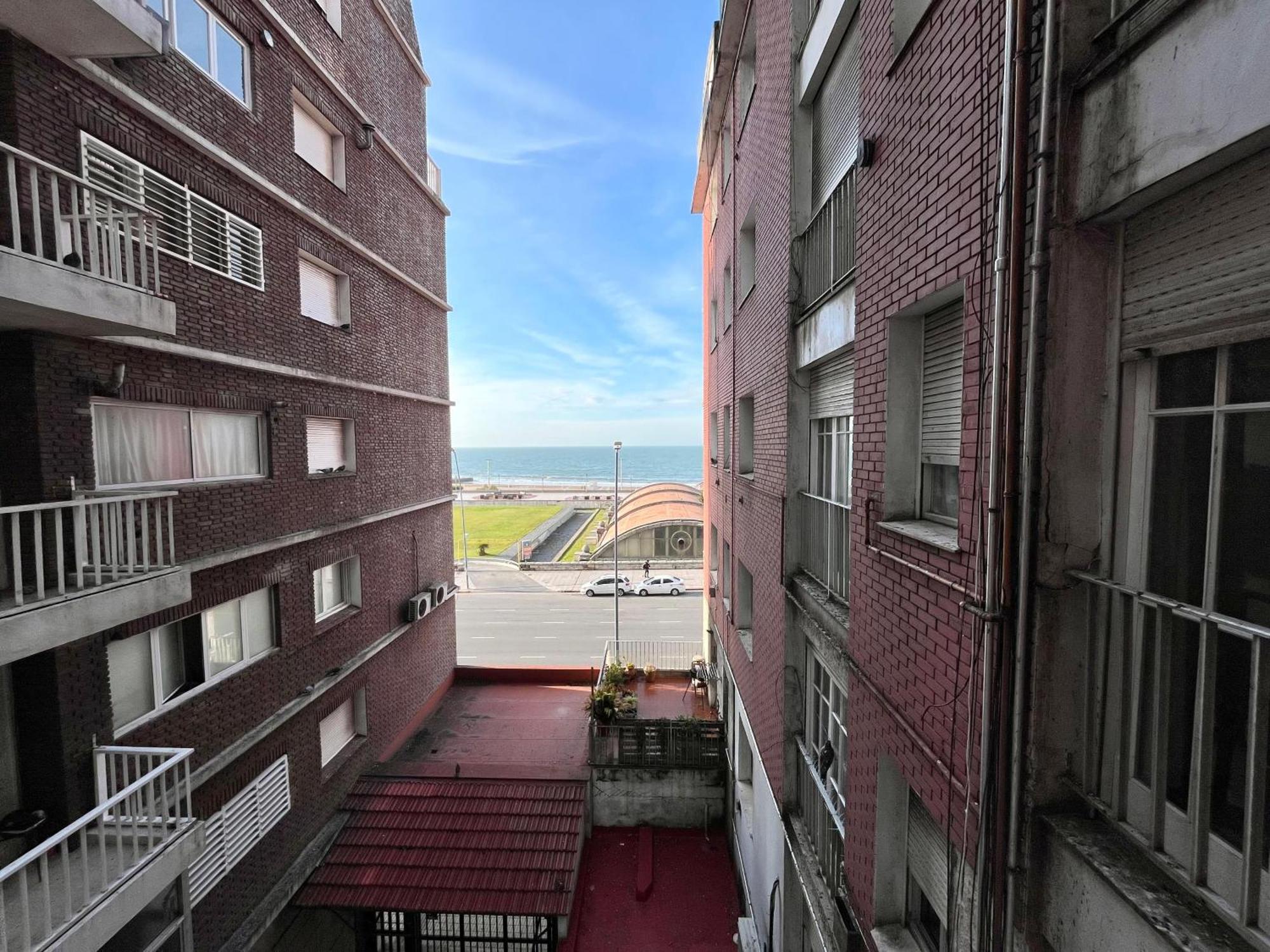 Apartamento Boulevard Maritimo, Frente Al Mar Y Vista A Mejores Playas De Mar Del Plata, A Pasos Del Torreon Y Del Casino Mar del Plata